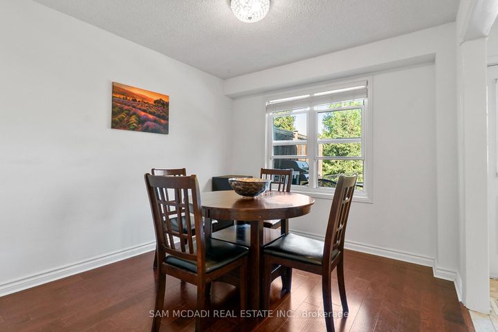 Photo 8 at 5948 Featherhead Crescent, Meadowvale, Mississauga