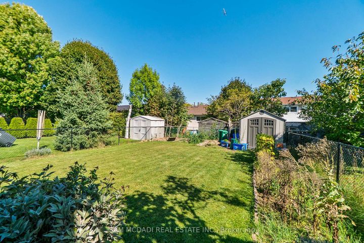 Photo 24 at 5948 Featherhead Crescent, Meadowvale, Mississauga