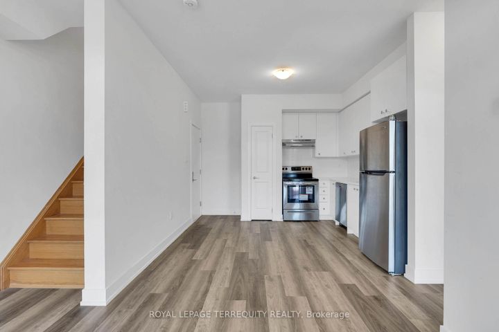 Photo 8 at 9 - 12860 Yonge Street, Oak Ridges, Richmond Hill