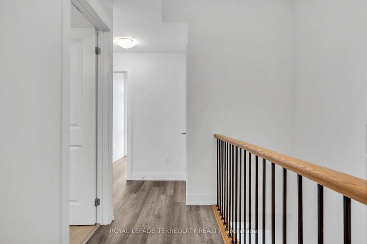 Photo 16 at 9 - 12860 Yonge Street, Oak Ridges, Richmond Hill