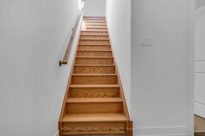 Photo 25 at 9 - 12860 Yonge Street, Oak Ridges, Richmond Hill