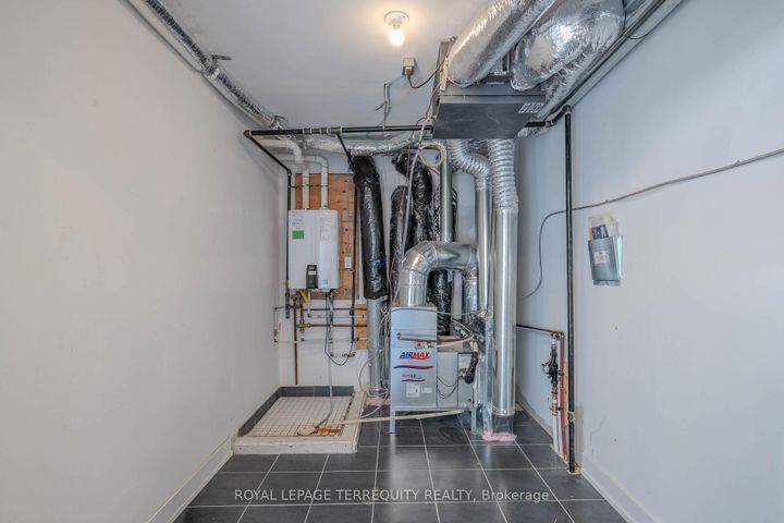 Photo 28 at 9 - 12860 Yonge Street, Oak Ridges, Richmond Hill