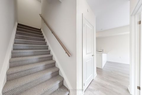 Photo 15 at 3305 - 60 Elizabeth Street S, Mill Pond, Richmond Hill