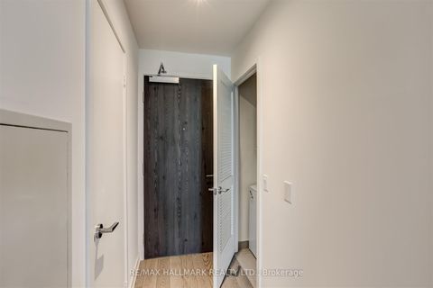 Photo 4 at 2406 - 25 Richmond Street E, Yonge Corridor, Toronto
