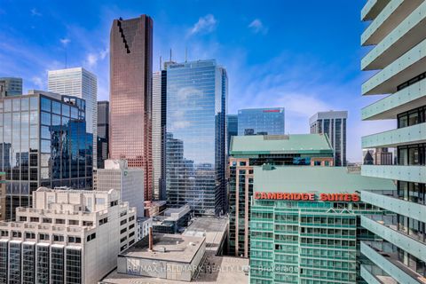 Photo 15 at 2406 - 25 Richmond Street E, Yonge Corridor, Toronto Photo 15 at 2406 - 25 Richmond Street E, Yonge Corridor, Toronto