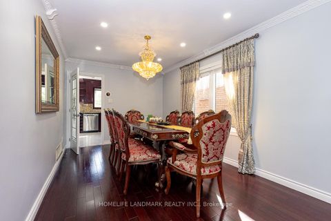 Photo 13 at 4 Pine Bough Manor, Devonsleigh, Richmond Hill