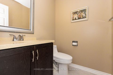 Photo 17 at 4 Pine Bough Manor, Devonsleigh, Richmond Hill Photo 17 at 4 Pine Bough Manor, Devonsleigh, Richmond Hill