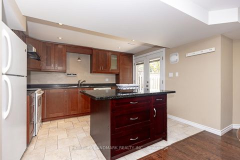 Photo 41 at 4 Pine Bough Manor, Devonsleigh, Richmond Hill Photo 41 at 4 Pine Bough Manor, Devonsleigh, Richmond Hill