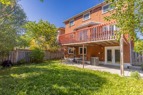 Photo 46 at 4 Pine Bough Manor, Devonsleigh, Richmond Hill Photo 46 at 4 Pine Bough Manor, Devonsleigh, Richmond Hill