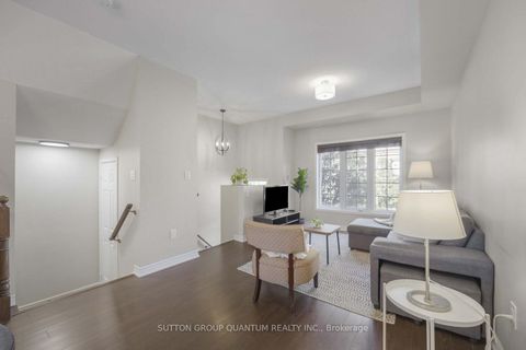 Photo 2 at #38 - 1250 St Martins Drive, Bay Ridges, Pickering