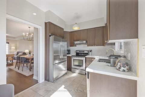 Photo 9 at #38 - 1250 St Martins Drive, Bay Ridges, Pickering