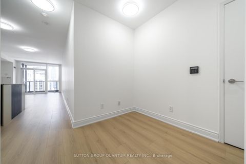 Photo 5 at 1902 - 21 Carlton Street, Yonge Corridor, Toronto Photo 5 at 1902 - 21 Carlton Street, Yonge Corridor, Toronto