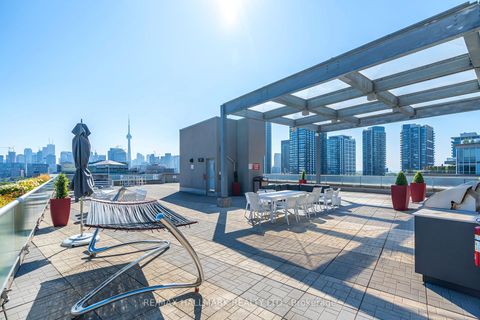 Photo 3 at 308 - 1 Shaw Street, Niagara, Toronto