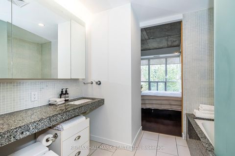Photo 25 at 308 - 1 Shaw Street, Niagara, Toronto