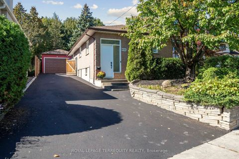 Photo 4 at 664 Scarlett Avenue, Humber Heights, Toronto