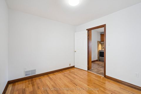 Photo 18 at 664 Scarlett Avenue, Humber Heights, Toronto
