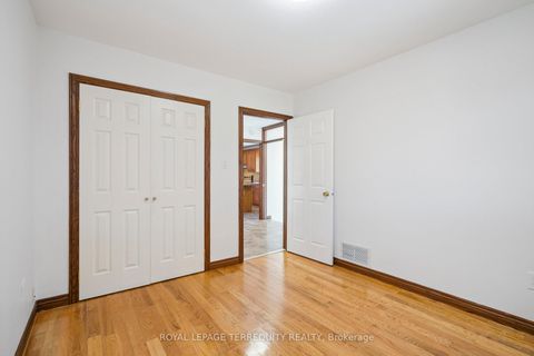 Photo 20 at 664 Scarlett Avenue, Humber Heights, Toronto