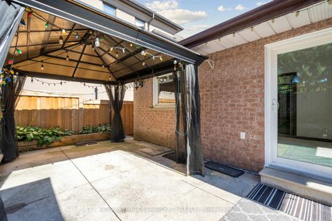 Photo 37 at 664 Scarlett Avenue, Humber Heights, Toronto