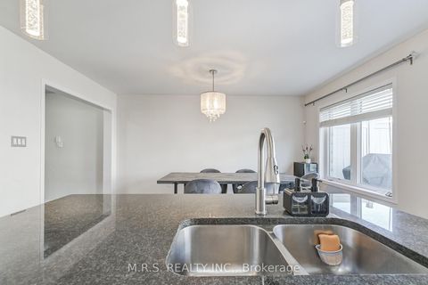 Photo 10 at 294 Ellen Davidson Drive, GO Glenorchy, Oakville