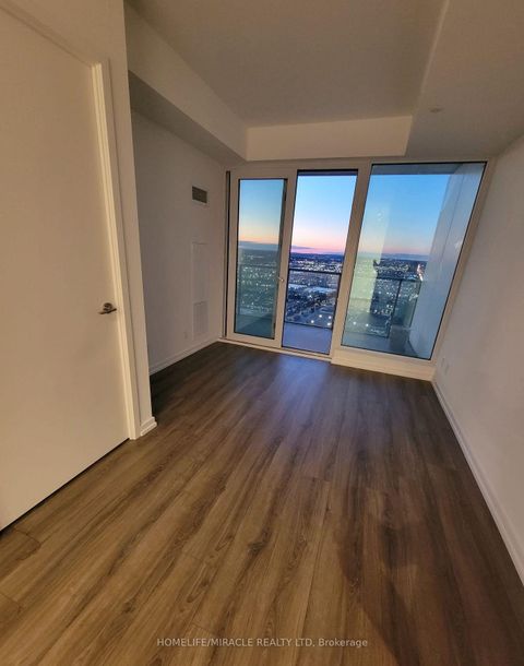 Photo 4 at 3907 - 7890 Jane Street, Concord, Vaughan