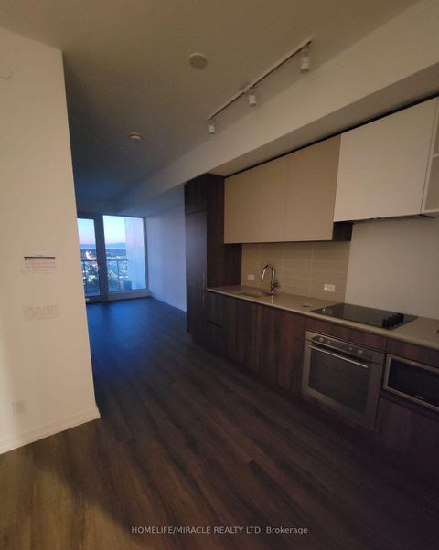 Photo 7 at 3907 - 7890 Jane Street, Concord, Vaughan