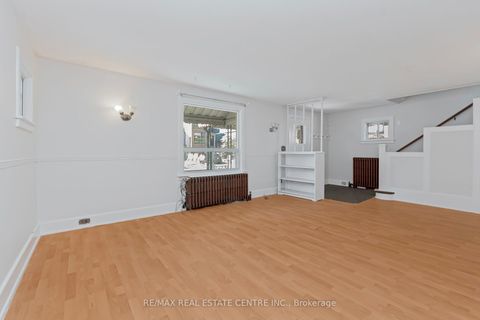 Photo 6 at 101 Ninth Street, New Toronto, Toronto