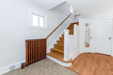 Photo 14 at 101 Ninth Street, New Toronto, Toronto