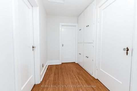 Photo 15 at 101 Ninth Street, New Toronto, Toronto