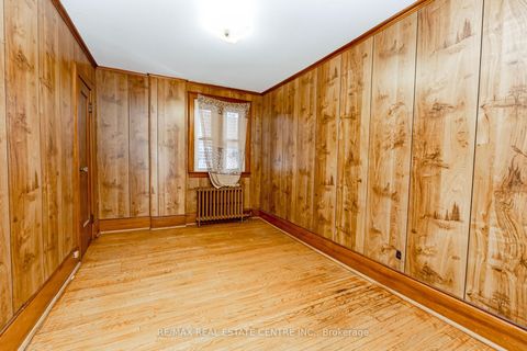 Photo 23 at 101 Ninth Street, New Toronto, Toronto