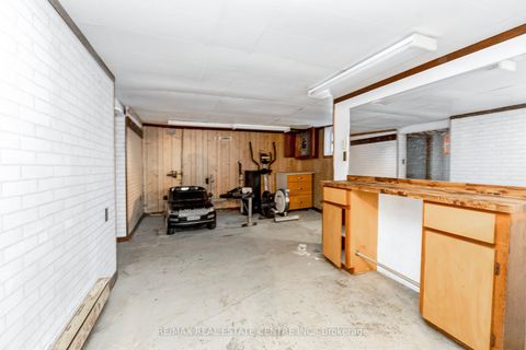 Photo 26 at 101 Ninth Street, New Toronto, Toronto