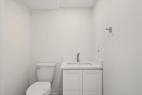 Photo 23 at 19 Northview Crescent, Northwest, Barrie