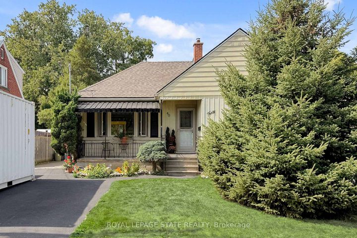 Photo 1 at 40 Galbraith Drive, Stoney Creek, Hamilton