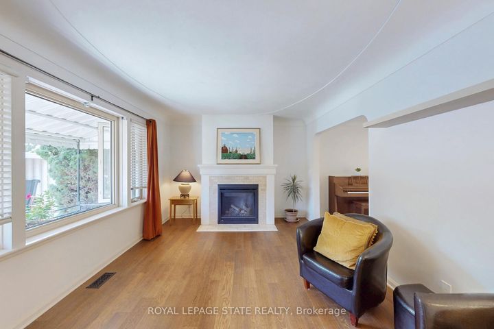 Photo 4 at 40 Galbraith Drive, Stoney Creek, Hamilton