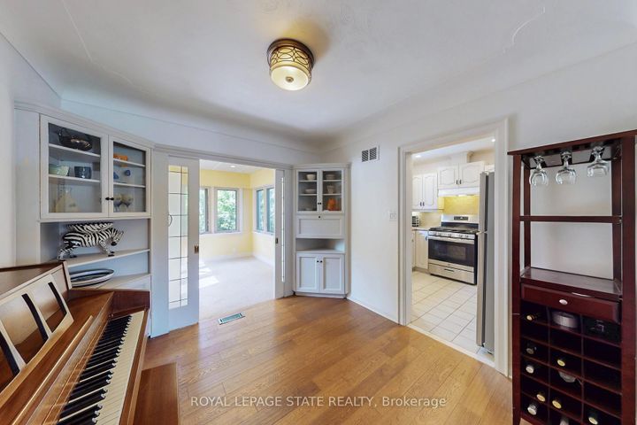 Photo 9 at 40 Galbraith Drive, Stoney Creek, Hamilton