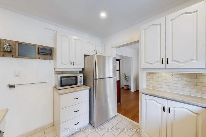 Photo 15 at 40 Galbraith Drive, Stoney Creek, Hamilton
