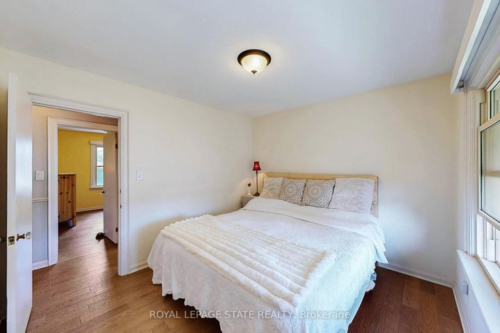 Photo 19 at 40 Galbraith Drive, Stoney Creek, Hamilton