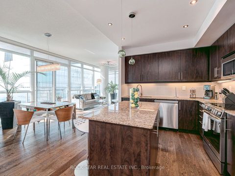Photo 2 at 4501 - 55 Bremner Boulevard, Waterfront Communities C1, Toronto