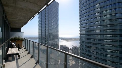 Photo 3 at 4501 - 55 Bremner Boulevard, Waterfront Communities C1, Toronto