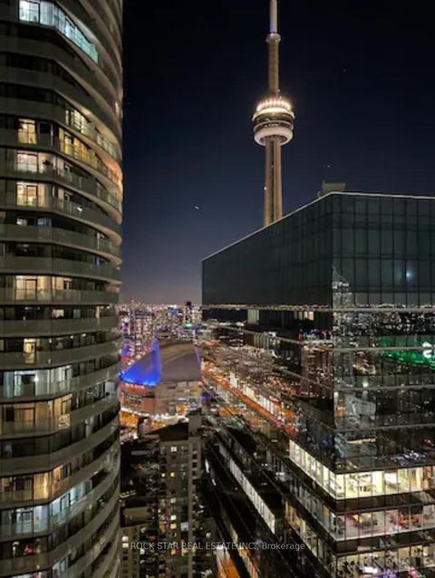 Photo 5 at 4501 - 55 Bremner Boulevard, Waterfront Communities C1, Toronto