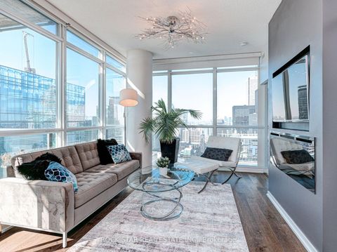 Photo 7 at 4501 - 55 Bremner Boulevard, Waterfront Communities C1, Toronto