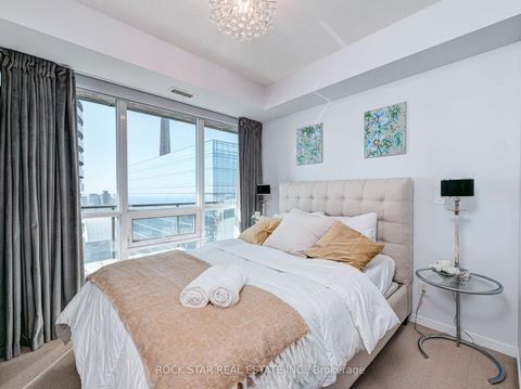 Photo 22 at 4501 - 55 Bremner Boulevard, Waterfront Communities C1, Toronto
