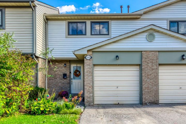 Photo 1 at 132 Ashton Crescent, Central Park, Brampton