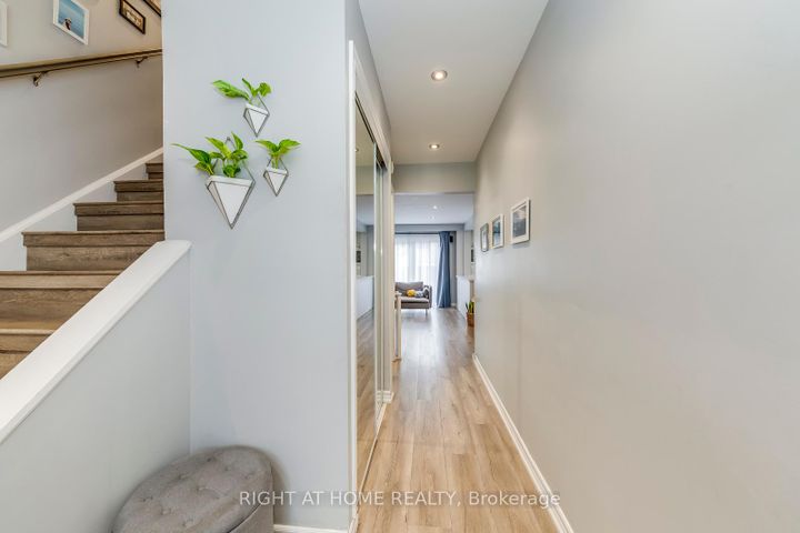 Photo 4 at 132 Ashton Crescent, Central Park, Brampton