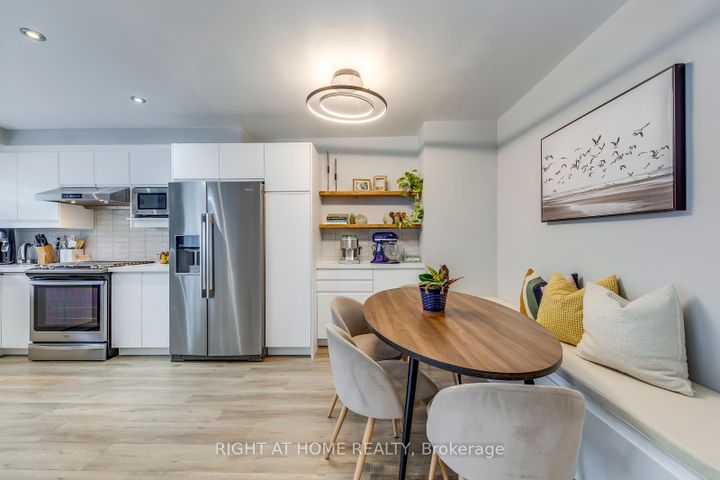 Photo 19 at 132 Ashton Crescent, Central Park, Brampton