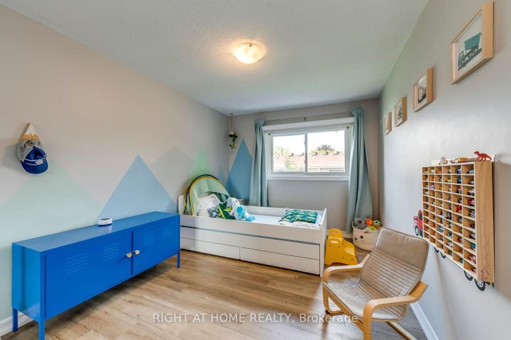 Photo 27 at 132 Ashton Crescent, Central Park, Brampton