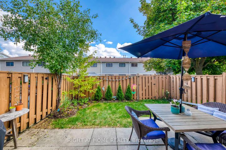 Photo 43 at 132 Ashton Crescent, Central Park, Brampton