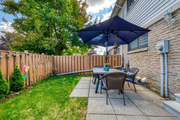 Photo 44 at 132 Ashton Crescent, Central Park, Brampton