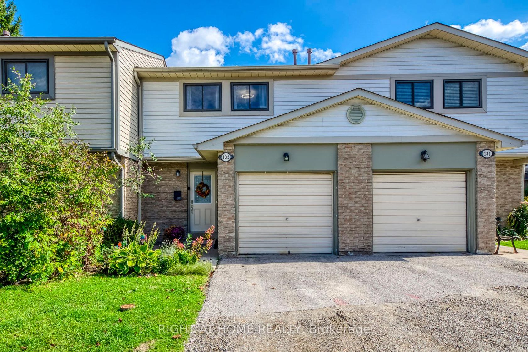 132 Ashton Crescent, Central Park, Brampton 2