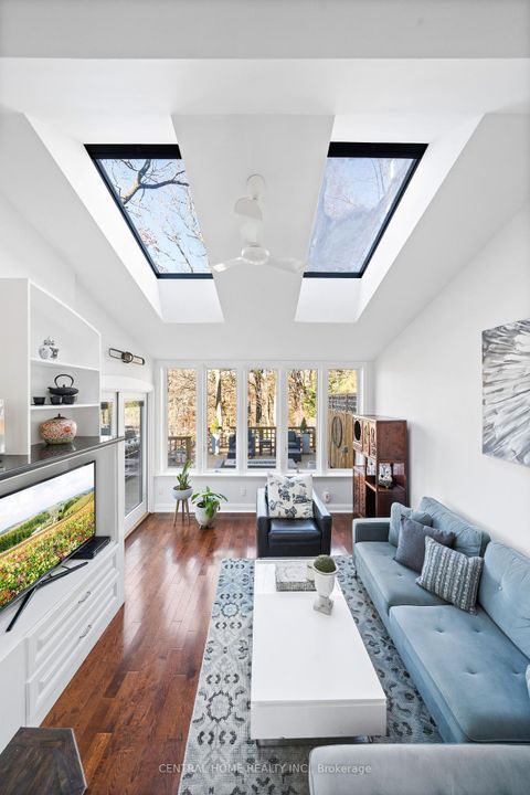 Photo 15 at 70 Pine Crescent N, The Beaches, Toronto Photo 15 at 70 Pine Crescent N, The Beaches, Toronto