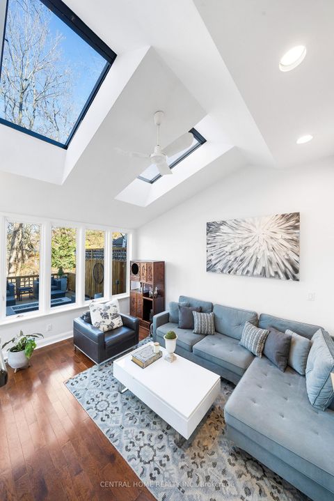 Photo 21 at 70 Pine Crescent N, The Beaches, Toronto Photo 21 at 70 Pine Crescent N, The Beaches, Toronto